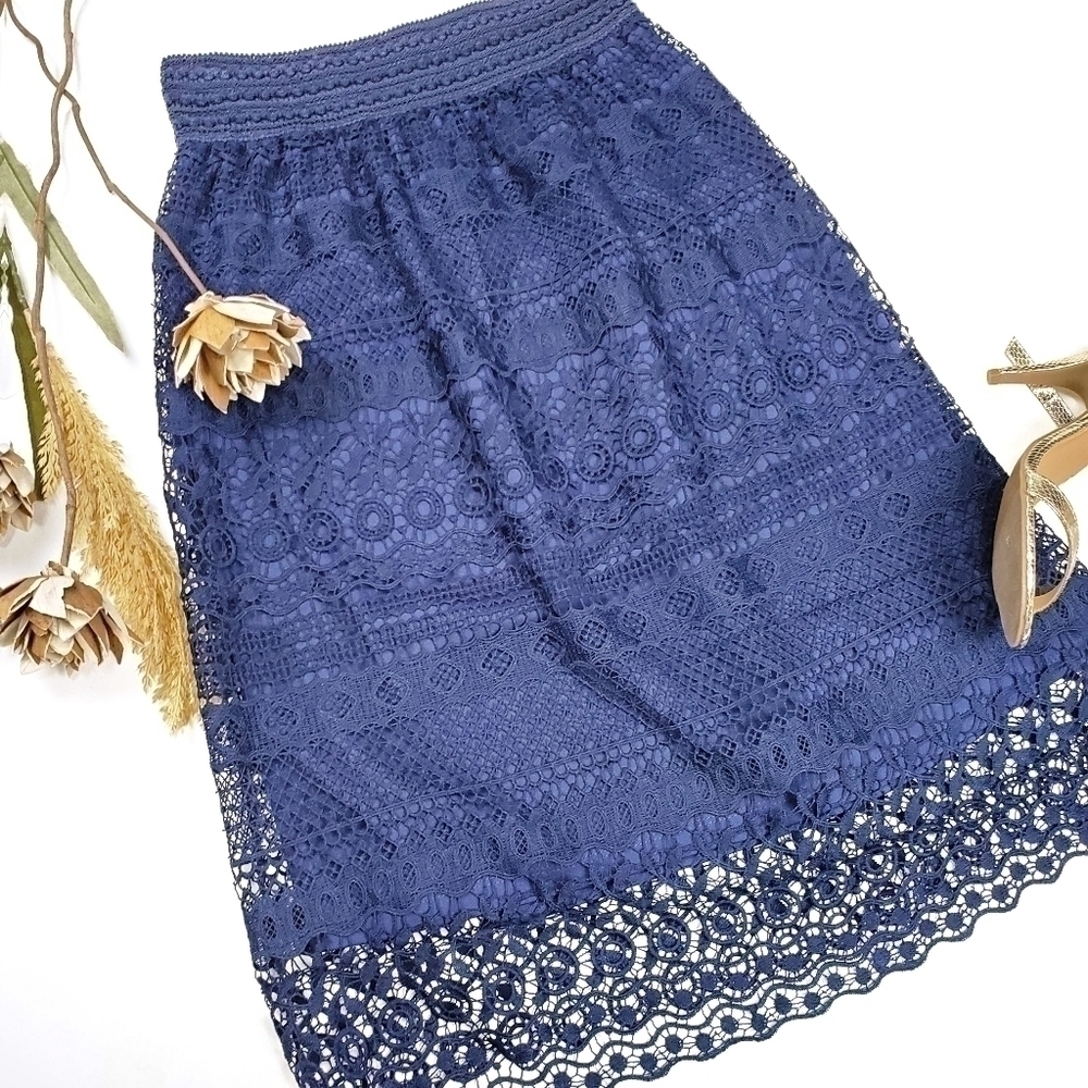 J. Gee Blue Eyelet Embroidered Lace Skirt Sz M - Picture 6 of 11